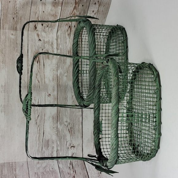 Set of 2 Vintage Wicker Metal Basket - Picture 1 of 15